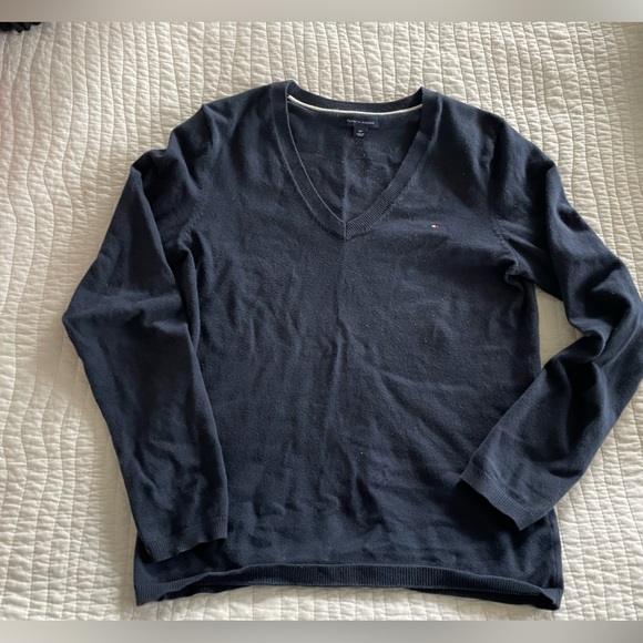 Tommy Hilfiger Navy Crew Neck - Picture 1 of 3